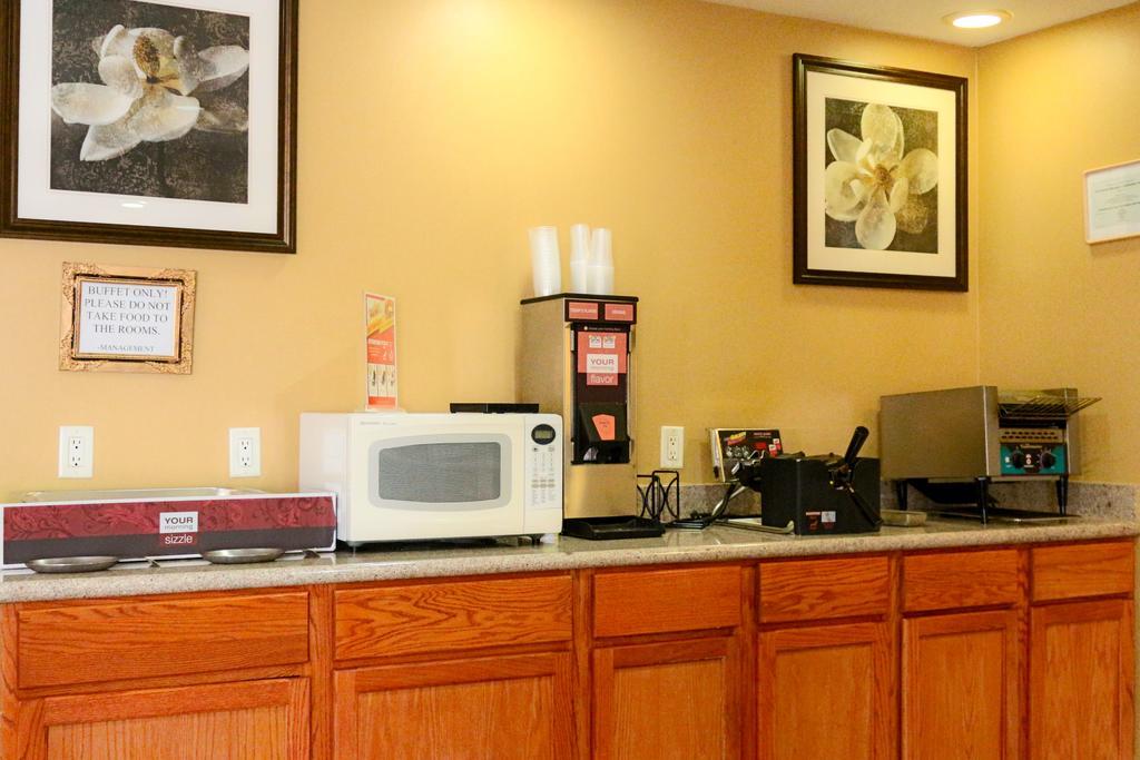 Frontier Hotel Хюстън Екстериор снимка